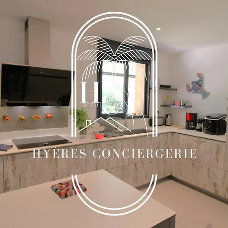 Ceinturon A 50m Jacuzzi Clim Pk Wifi By Hc * Hyeres